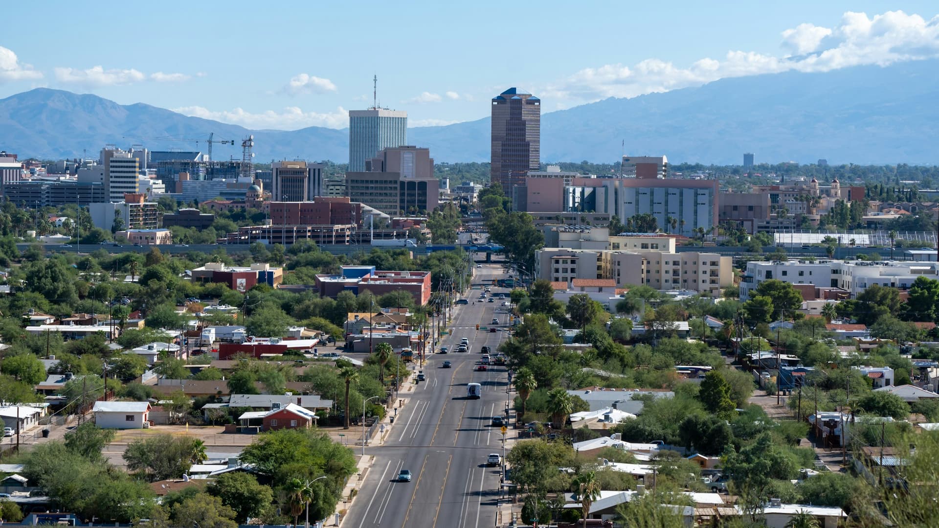 Tucson vs. Phoenix: Which Is Right for You?